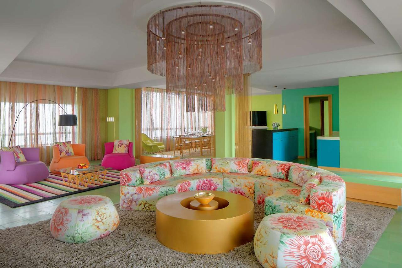 Symphony Style Hotel Kuwait Salmiya Екстериор снимка The Living Room