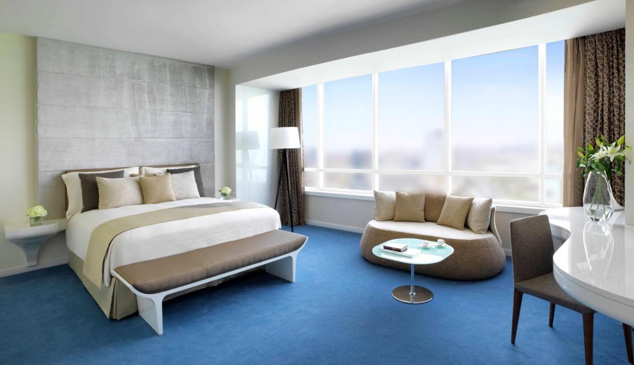 Symphony Style Hotel Kuwait Salmiya Екстериор снимка A bedroom at the hotel