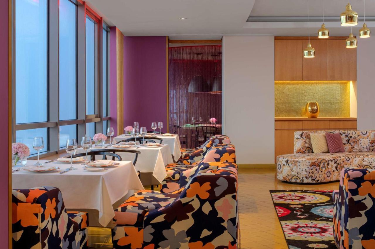 Symphony Style Hotel Kuwait Salmiya Екстериор снимка The restaurant